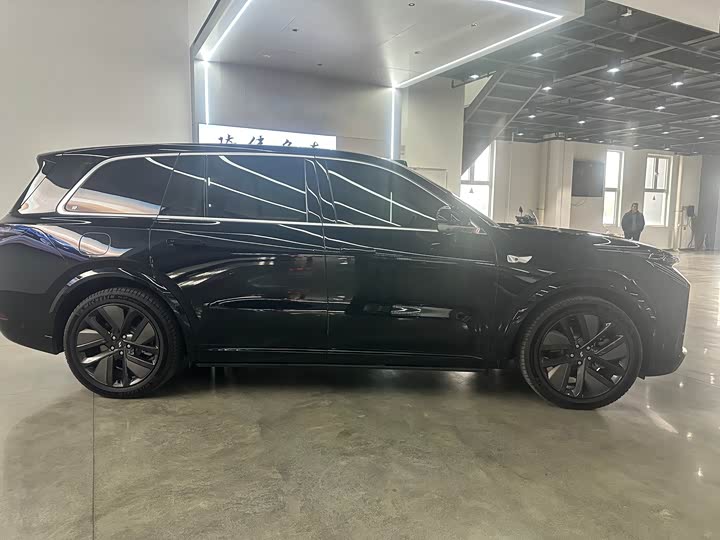 Фото 5 - LiXiang L9