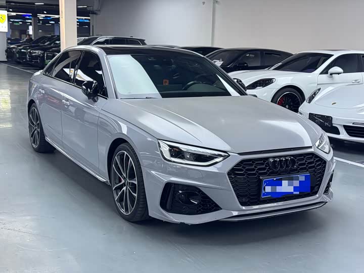 Фото 3 - Audi A4L