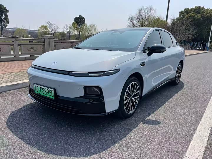 Фото 3 - Leapmotor B01