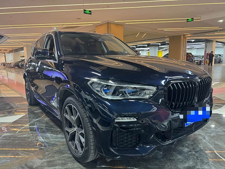 Фото 2 - BMW X5