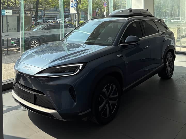 Фото 1 - BYD Sea Lion 07 DM-i Hybrid