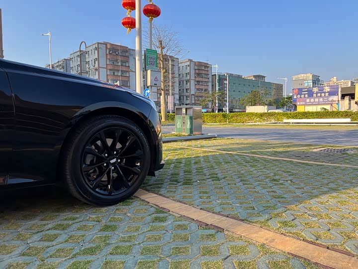 Photo 8 - Cadillac CT5