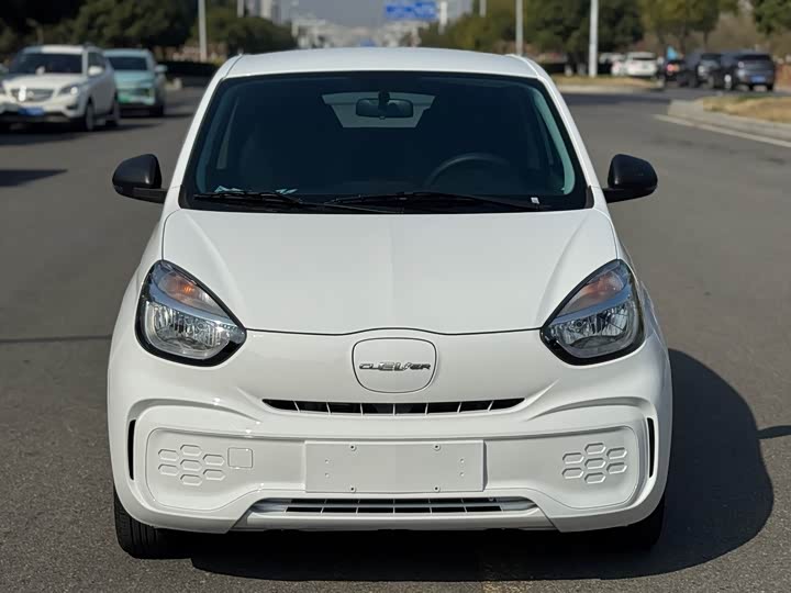 Photo 2 - Roewe Clever