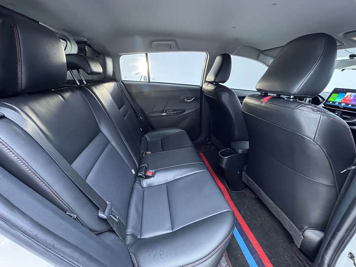 Toyota Yaris L Hatchback 2022 2022款 1.5L CVT豪华PLUS版