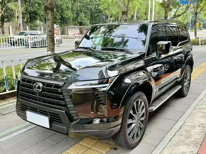 Photo 1 - Lexus GX