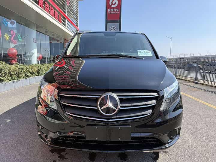 Фото 2 - Mercedes-Benz Vito