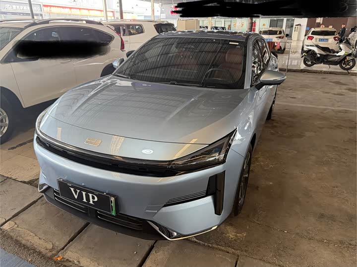 Фото 1 - Geely Galaxy L6