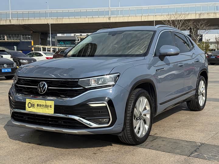 Фото 1 - Volkswagen Tayron X