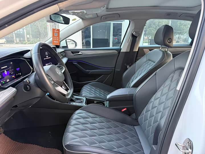 Фото 4 - Volkswagen Sagitar L