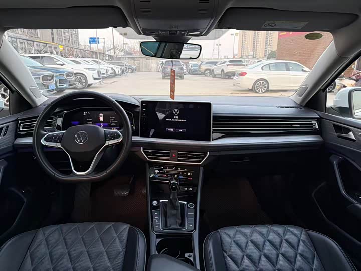 Фото 6 - Volkswagen Sagitar L