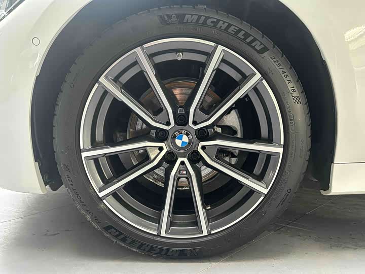 Фото 5 - BMW 3 Series