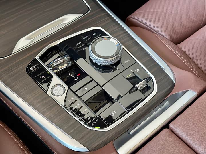 BMW X7 2023 2023款 xDrive40i 领先型豪华套装