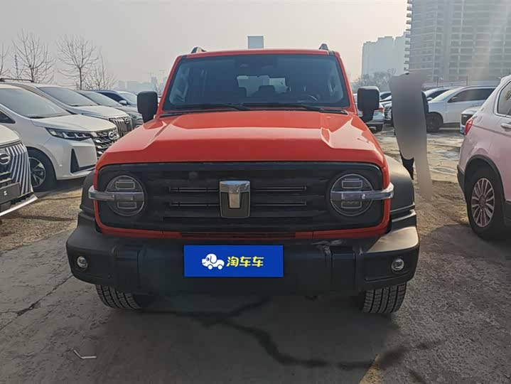 Фото 2 - Tank 300