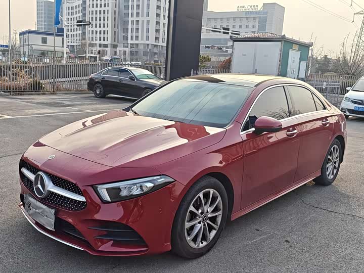 Фото 1 - Mercedes-Benz A-Class