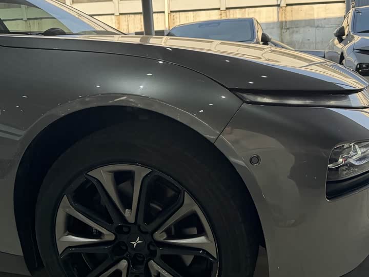 Фото 4 - XPeng P7