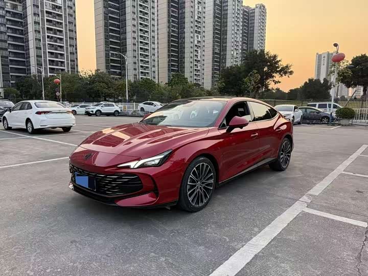 Фото 1 - MG Motor 7