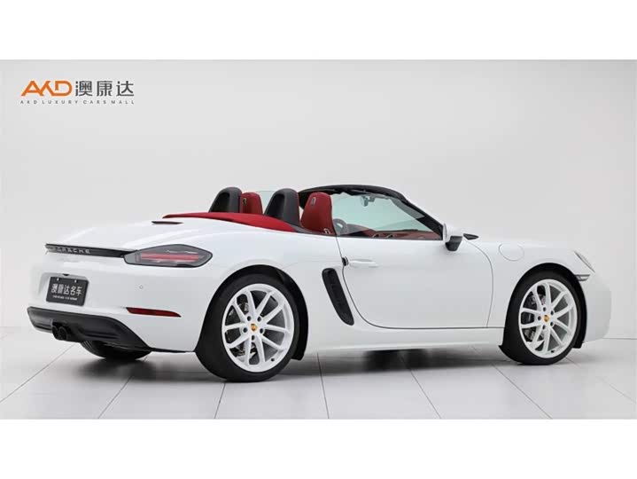 Фото 3 - Porsche 718