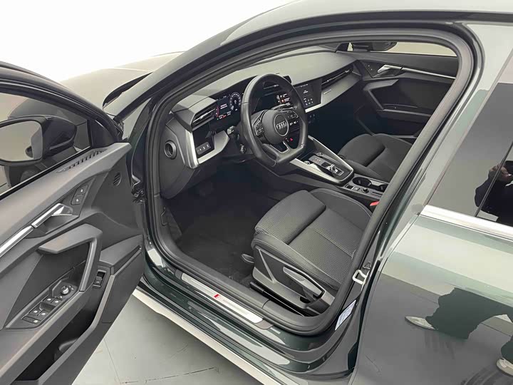 Фото 8 - Audi A3