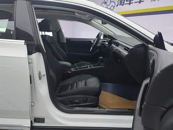 Фото 8 - Volkswagen CC