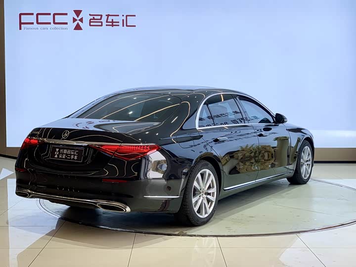 Photo 4 - Mercedes-Benz S-Class