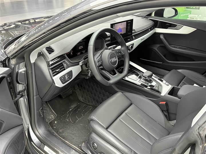 Фото 6 - Audi A5