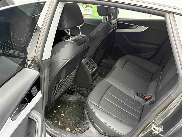 Фото 7 - Audi A5