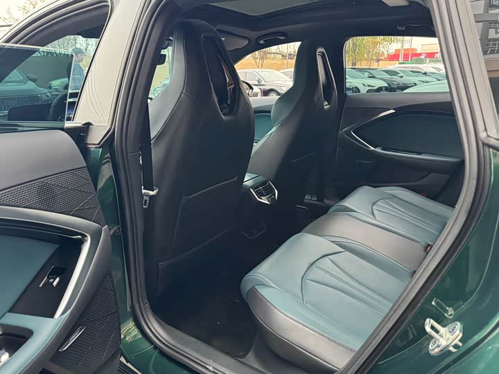 Фото 6 - MG Motor 7