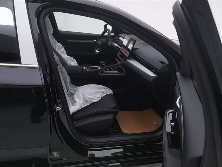 Фото 8 - Geely Preface