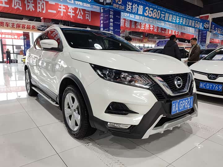 Фото 3 - Nissan Qashqai