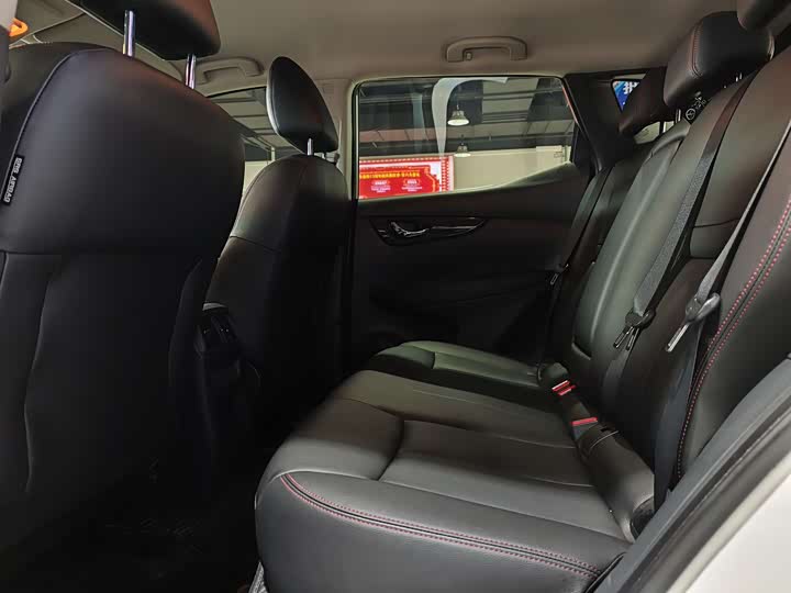 Фото 6 - Nissan Qashqai