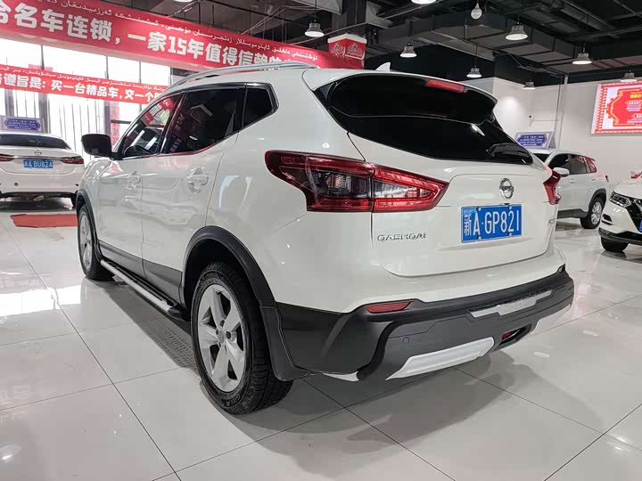 Фото 7 - Nissan Qashqai