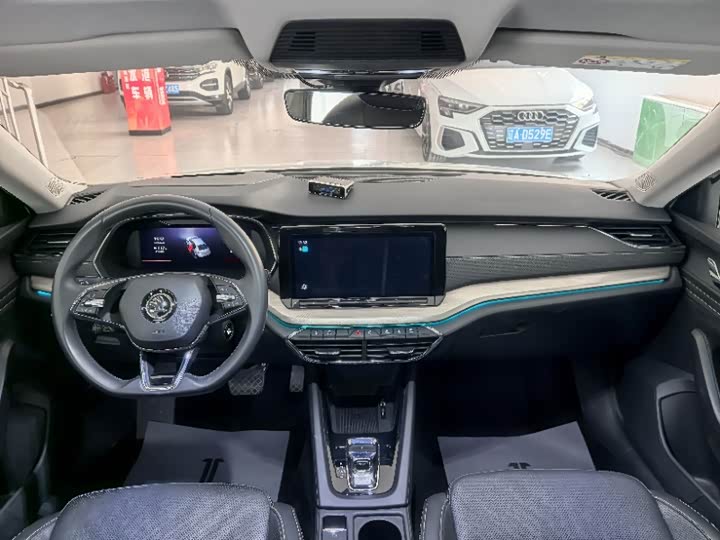 Фото 7 - Skoda Octavia Pro