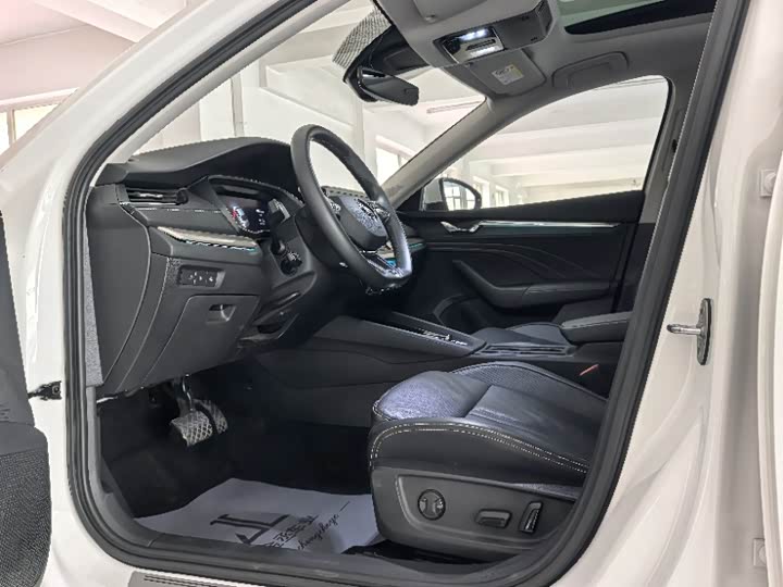 Фото 8 - Skoda Octavia Pro