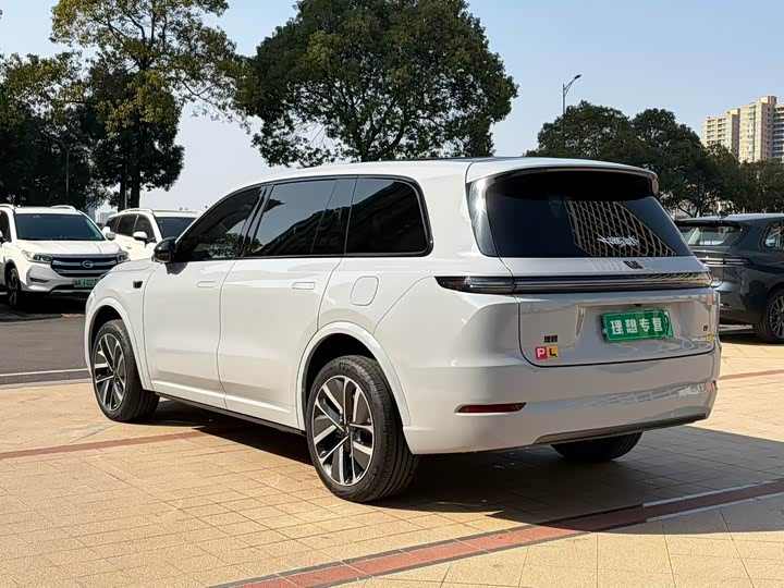 Zdjęcie 6 - LiXiang L9