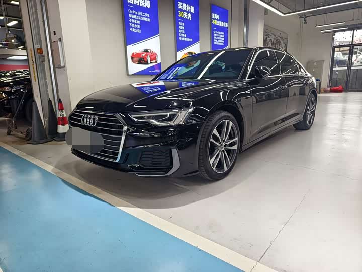 Фото 1 - Audi A6L