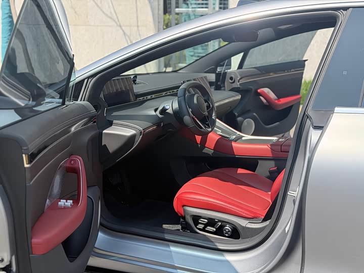 Фото 4 - Luxeed S7