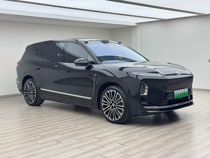 Фото 4 - Nio ES8