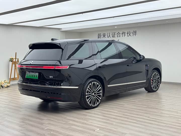 Фото 5 - Nio ES8