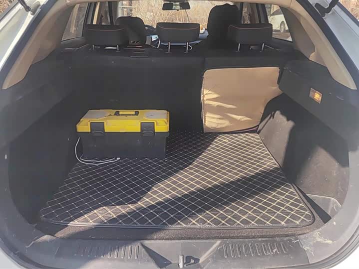 Фото 4 - Bestune T77