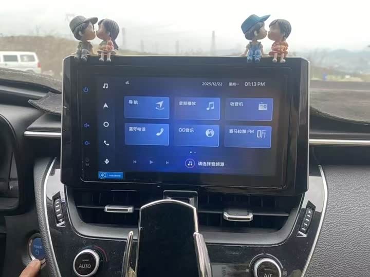 Фото 8 - Toyota Corolla