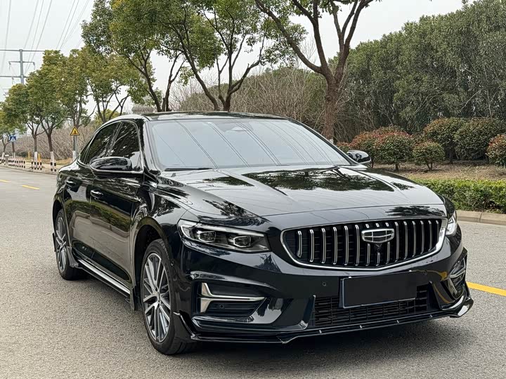 Фото 3 - Geely Preface