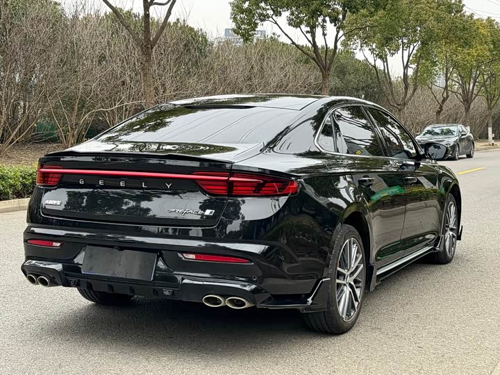 Фото 7 - Geely Preface