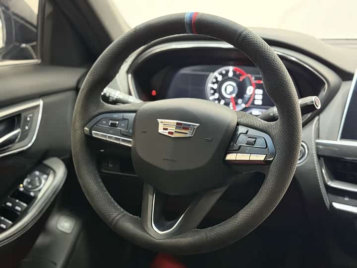 Photo 9 - Cadillac CT5
