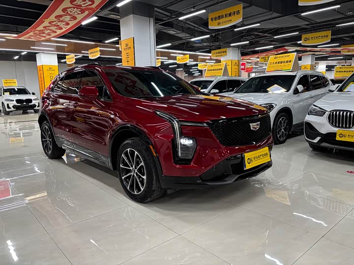 Фото 3 - Cadillac XT4