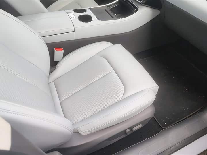 Фото 8 - Leapmotor C01