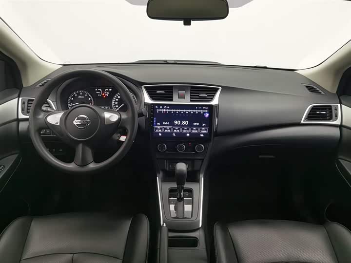 Фото 5 - Nissan Sylphy