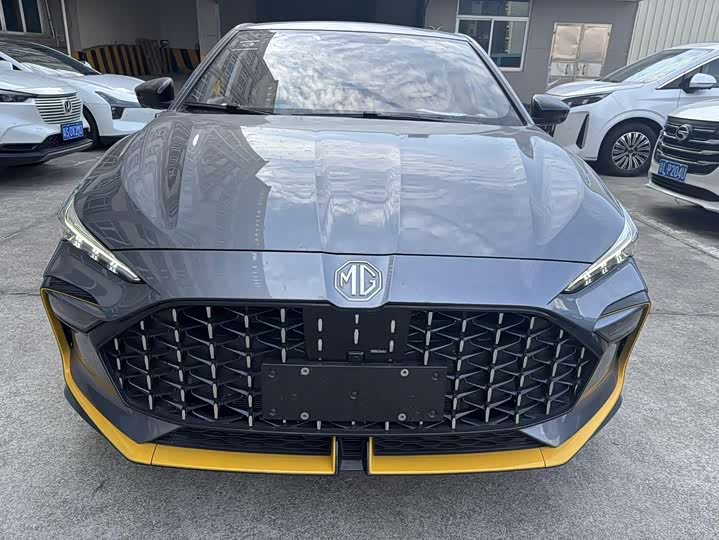 Photo 2 - MG Motor 6