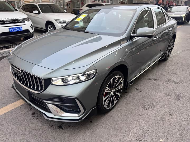 Фото 1 - Geely Preface