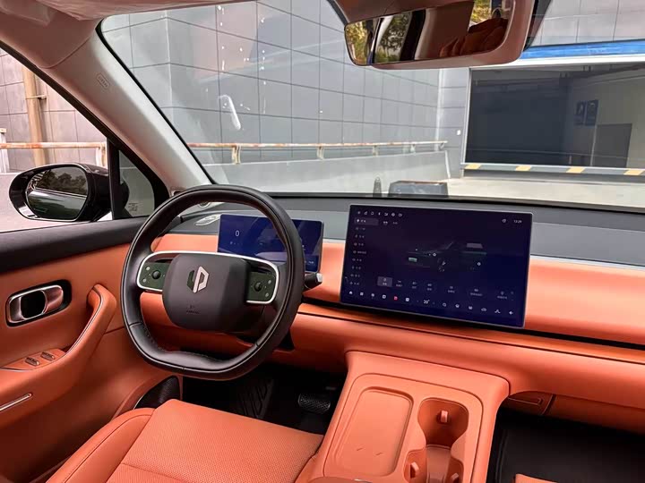 Фото 9 - Leapmotor C16