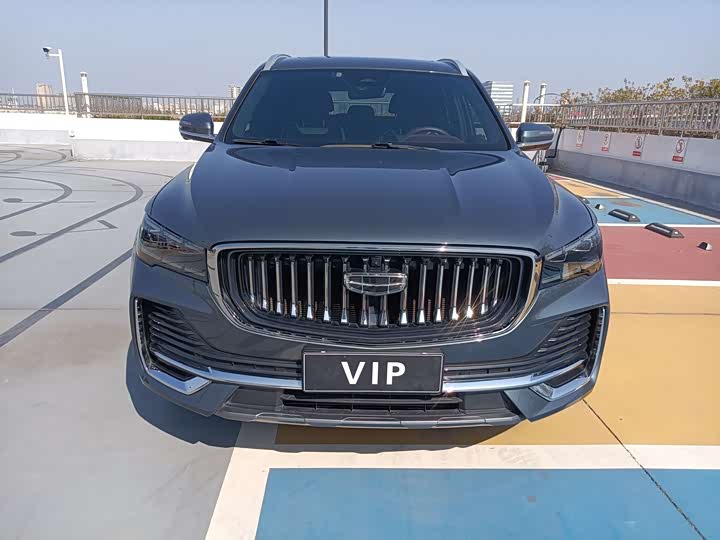 Фото 2 - Geely Monjaro